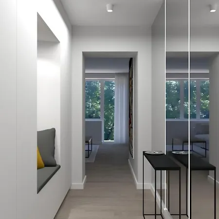 Eva - Center Hoza * 华沙